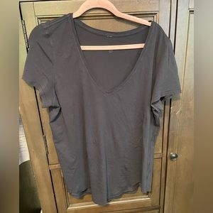 Lululemon top size 12